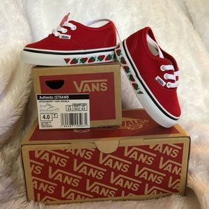 VANS strawberry authentic